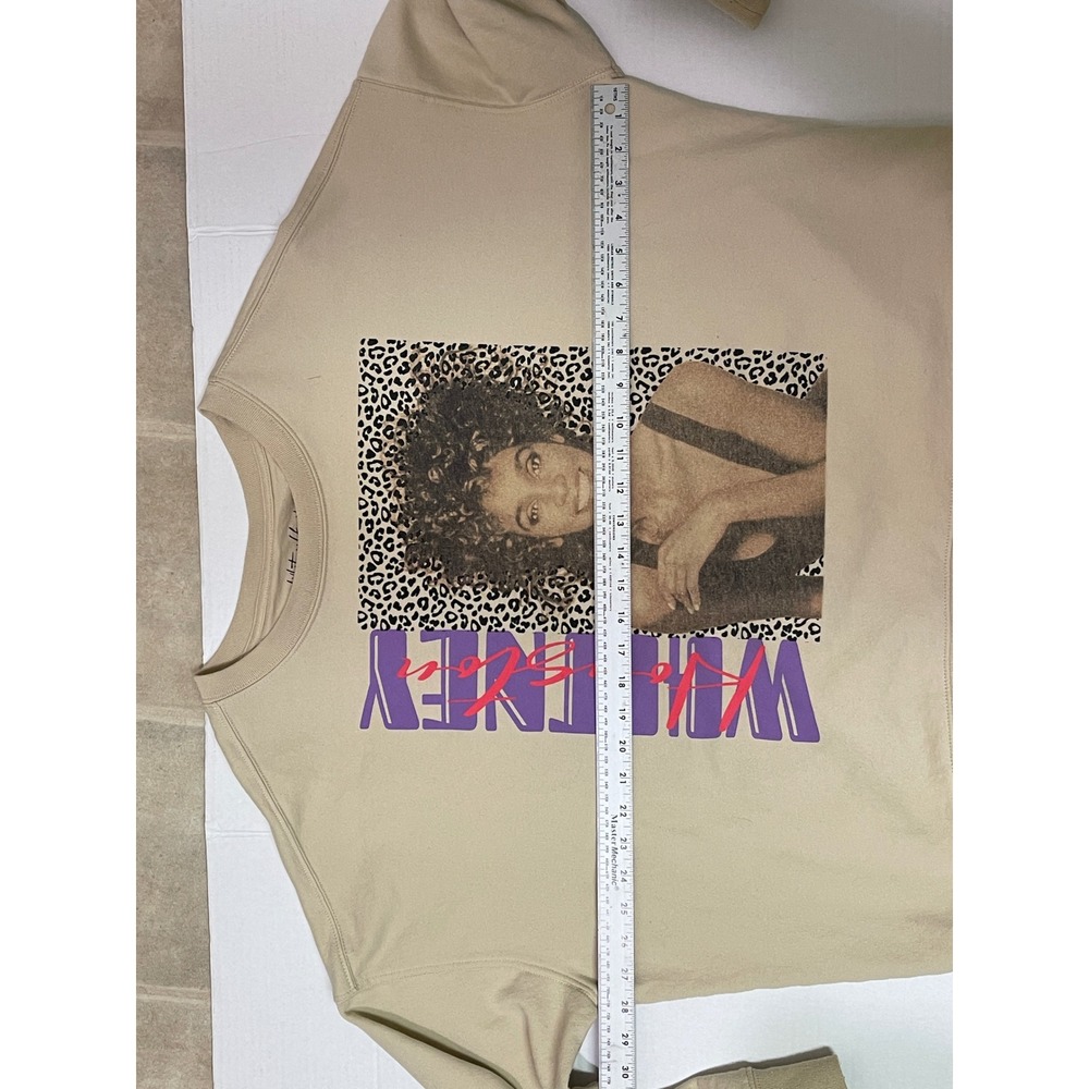 Whitney Houston Sweatshirt XL Graphic Crewneck Oversized Beige - Picture 9 of 17